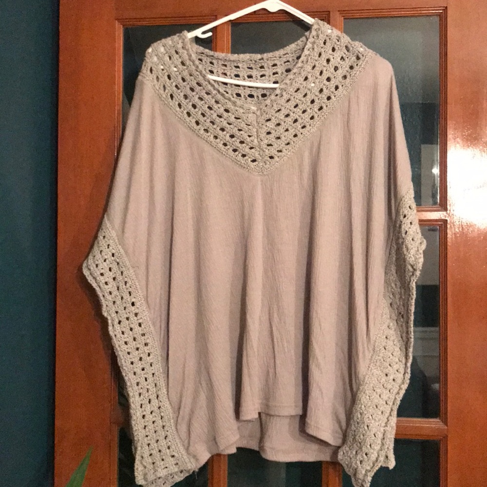 Knox Rose Grey Top